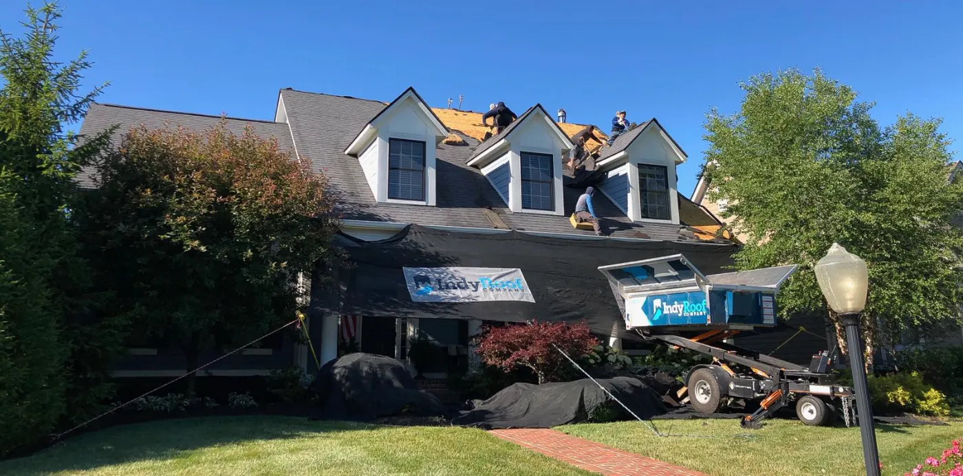 Roofing by Beech Grove Roofing near Wynnedale, IN